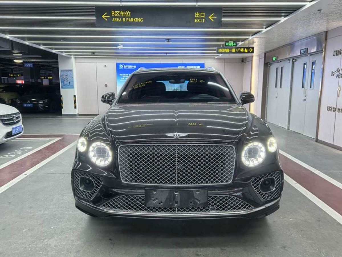 賓利 添越  2021款 4.0T V8圖片