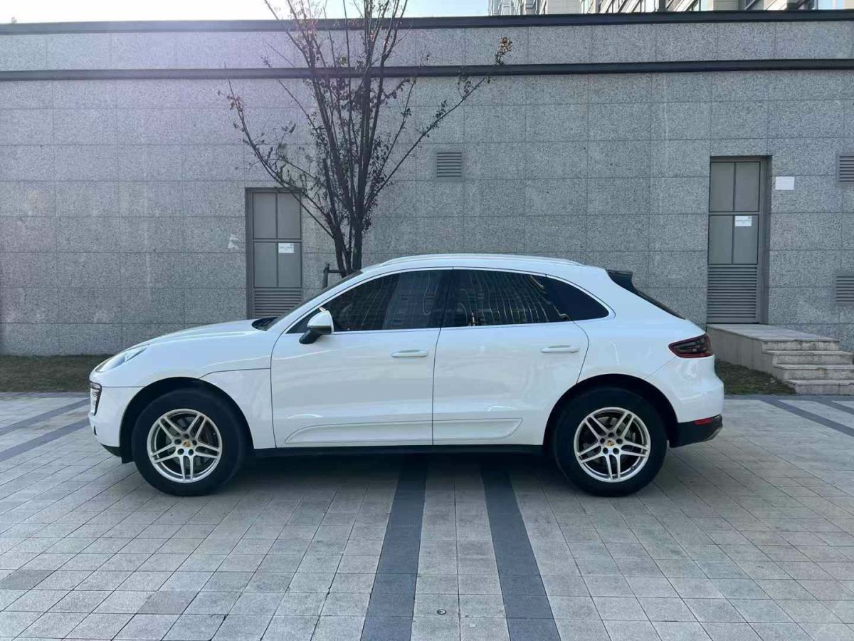 保時(shí)捷 Macan  2016款 Macan 2.0T圖片