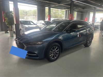 2020年11月 馬自達(dá) CX-4 2.0L 自動兩驅(qū)藍(lán)天活力版圖片