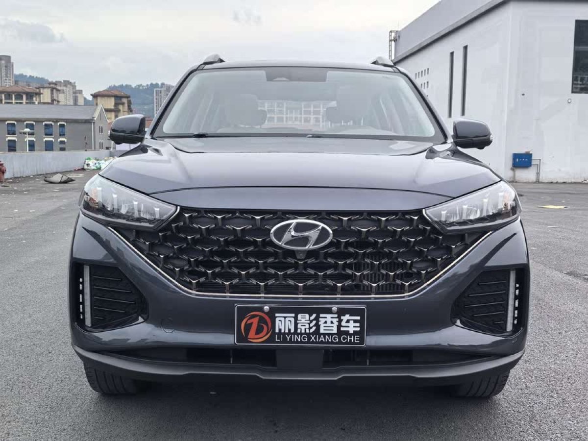 現(xiàn)代 ix35  2021款 240T GDi DCT兩驅(qū)旗艦版TOP圖片