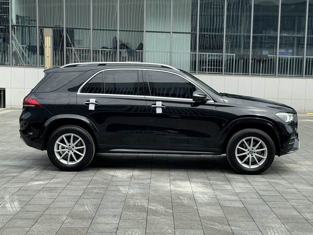 奔馳 奔馳GLE  2024款 改款 GLE 350 4MATIC 時(shí)尚型圖片