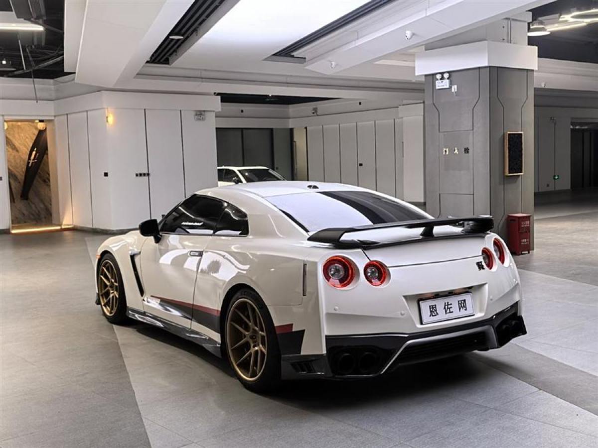 日產(chǎn) GT-R  2012款 3.8T Premium Edition圖片