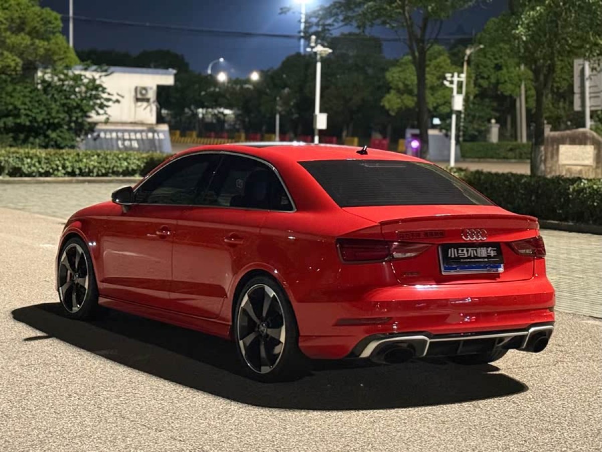 奧迪 奧迪RS 3  2017款 RS 3 2.5T Limousine圖片