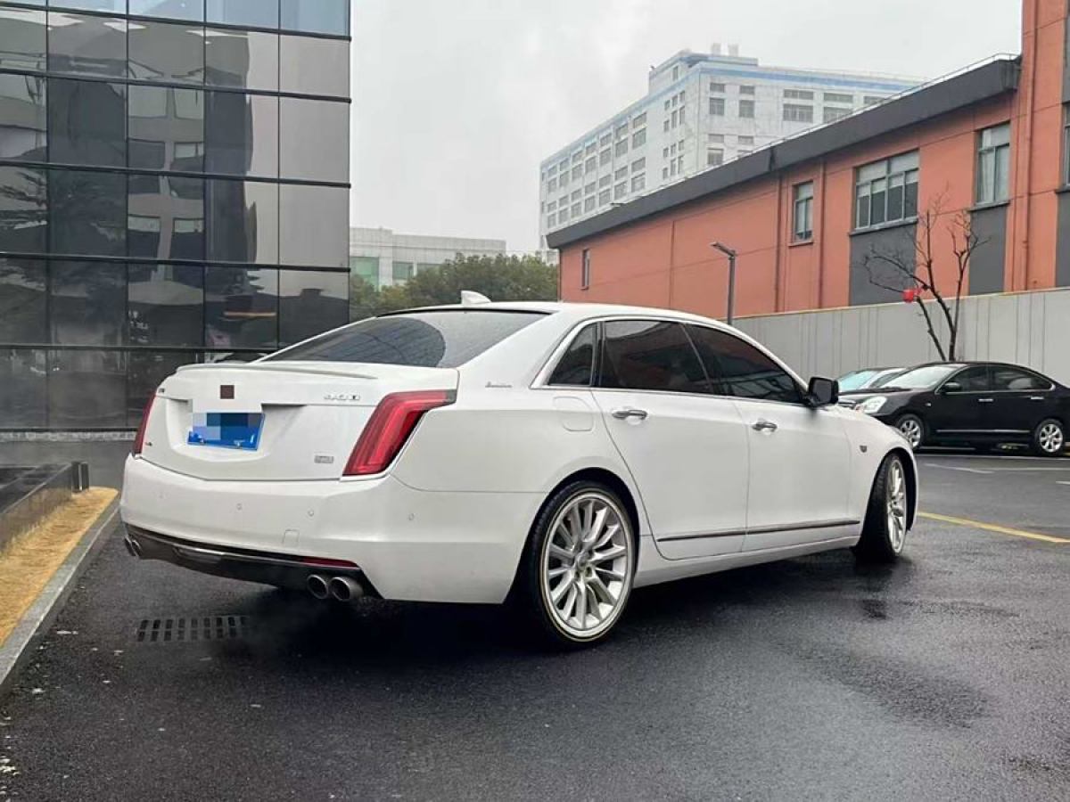 凱迪拉克 CT6  2016款 28T 領(lǐng)先型圖片