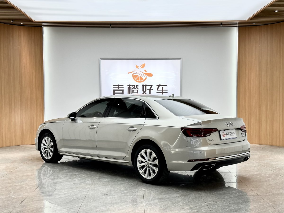 奧迪 奧迪A4L  2019款 40 TFSI 進(jìn)取型 國V圖片