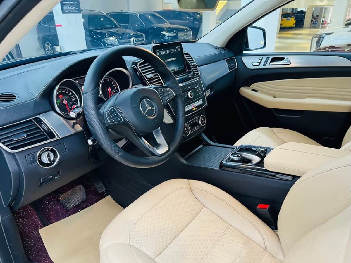 奔馳 奔馳GLE轎跑  2017款 GLE 400 4MATIC 轎跑SUV圖片