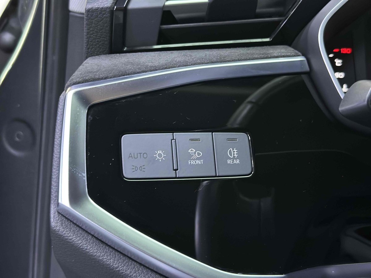 奧迪 奧迪Q3  2024款 35 TFSI 時尚動感型圖片