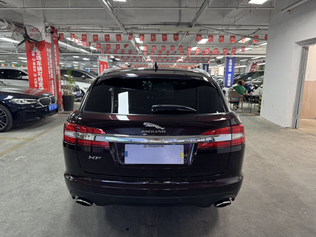 捷豹 XF  2015款 XF 2.0T Sportbrake 風(fēng)華版圖片