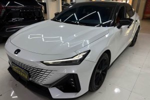 長安UNI-V 長安 1.5T 尊貴型