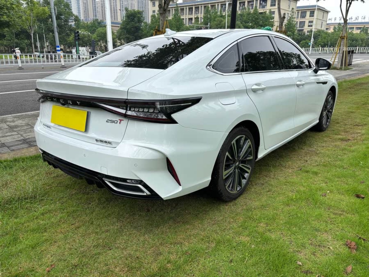 奇瑞 艾瑞澤8  2022款 1.6T DCT臻圖片