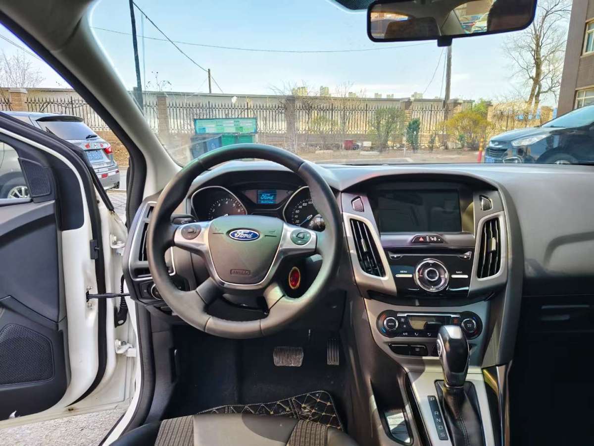 福特 ?？怂? 2019款 三廂 1.5L 自動鋒躍型 國V圖片