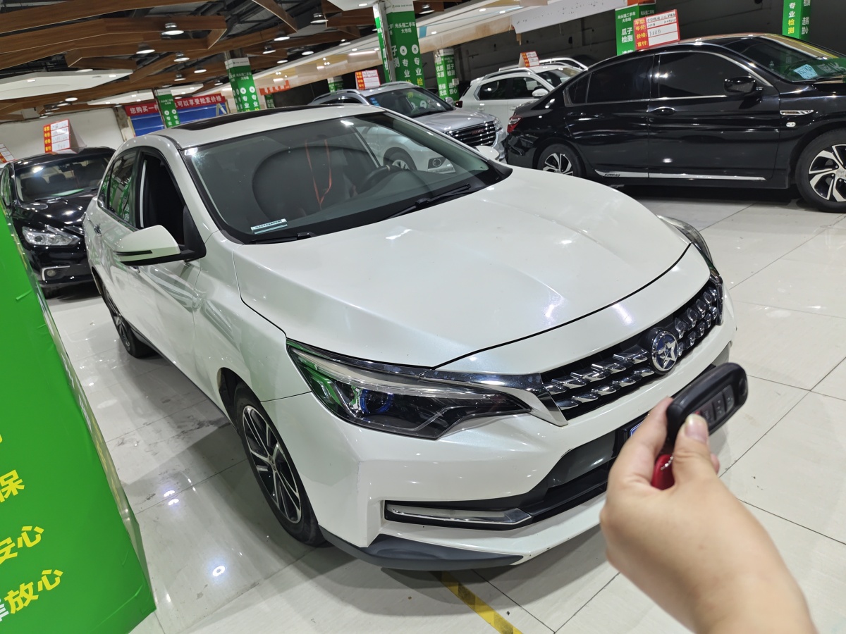 啟辰 D60  2018款 1.6L CVT智聯(lián)精英版圖片