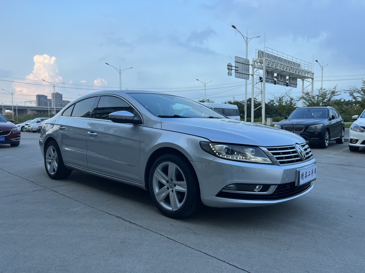 大众 一汽-大众CC  2013款 1.8TSI 尊贵型图片