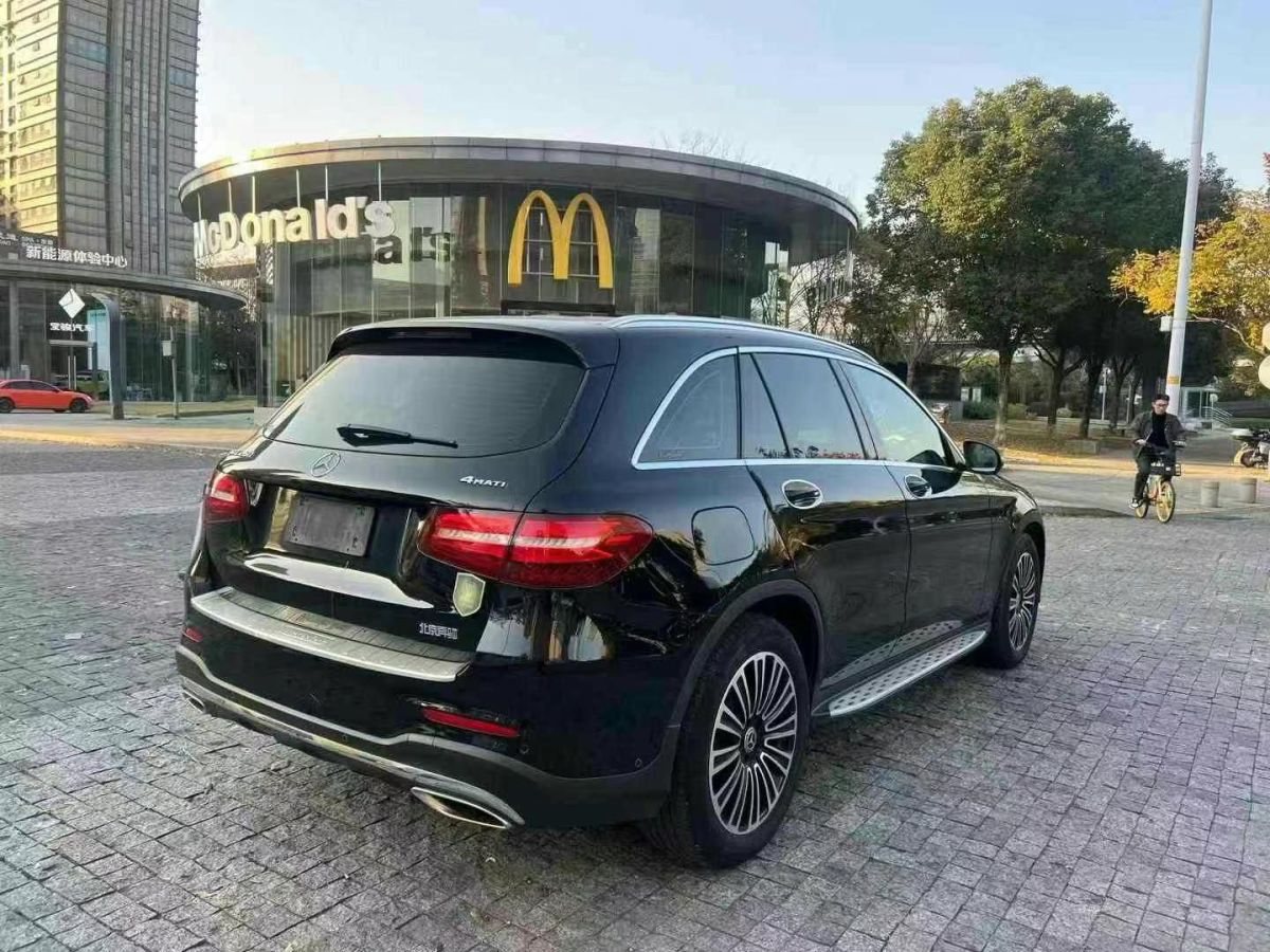 奔馳 奔馳GLC  2018款 GLC 300 4MATIC 豪華型圖片