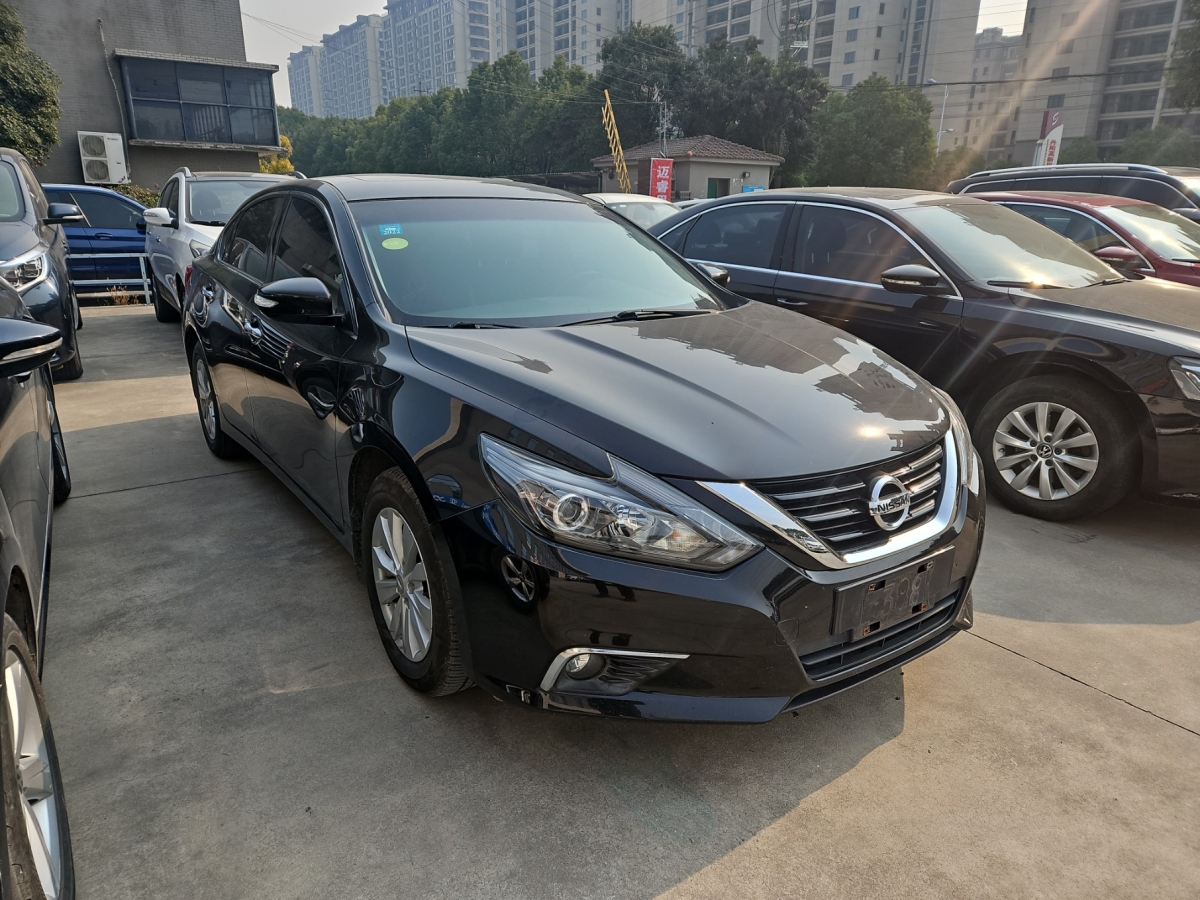 日產(chǎn) 天籟  2016款 改款 2.0L XL舒適版圖片