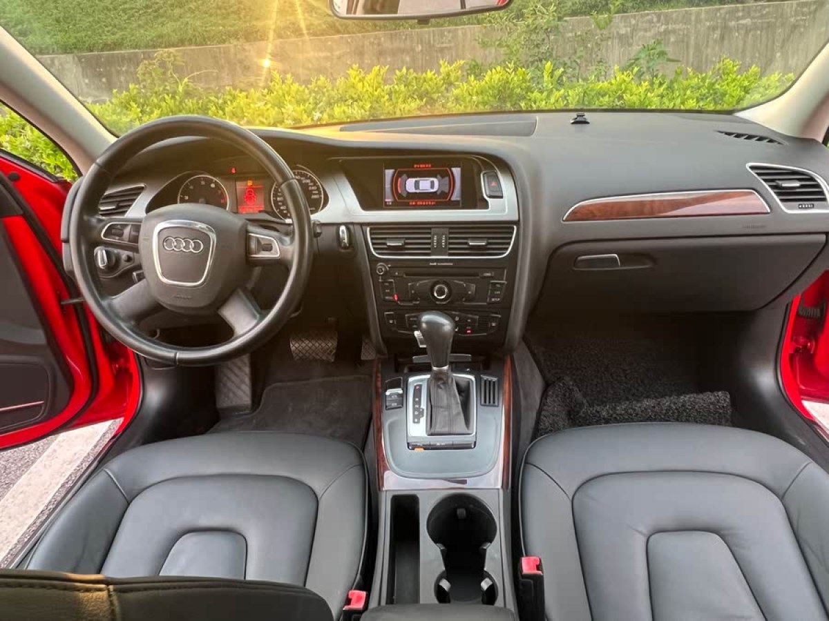 奧迪 奧迪A4L  2012款 2.0 TFSI 自動(dòng)舒適型圖片