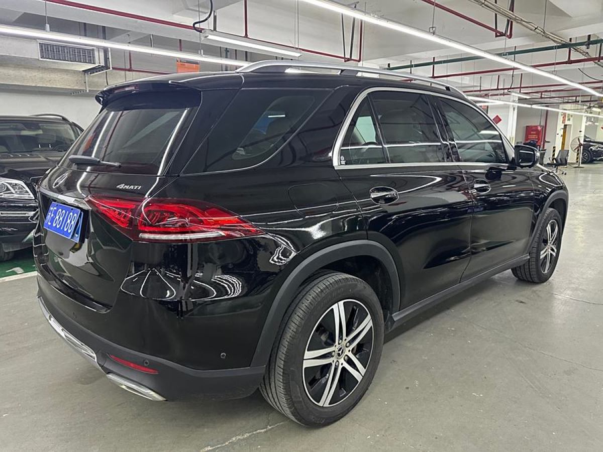 奔馳 奔馳GLE  2020款 改款 GLE 350 4MATIC 時(shí)尚型圖片