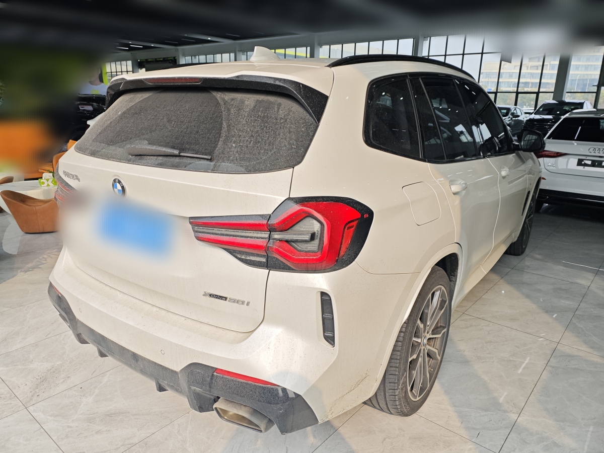 寶馬 寶馬X3  2022款 xDrive30i 領(lǐng)先型 M曜夜套裝圖片