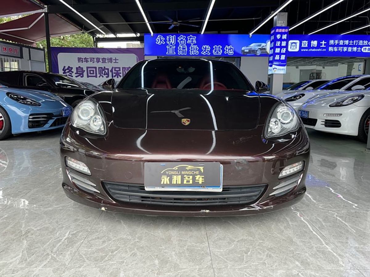 2010年12月保時捷 Panamera  2010款 Panamera 4 3.6L