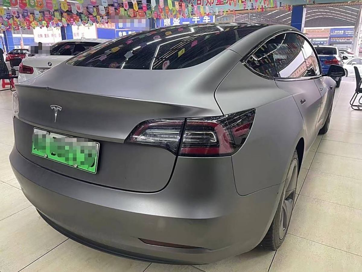 特斯拉 Model 3  2020款 改款 標(biāo)準(zhǔn)續(xù)航后驅(qū)升級版圖片