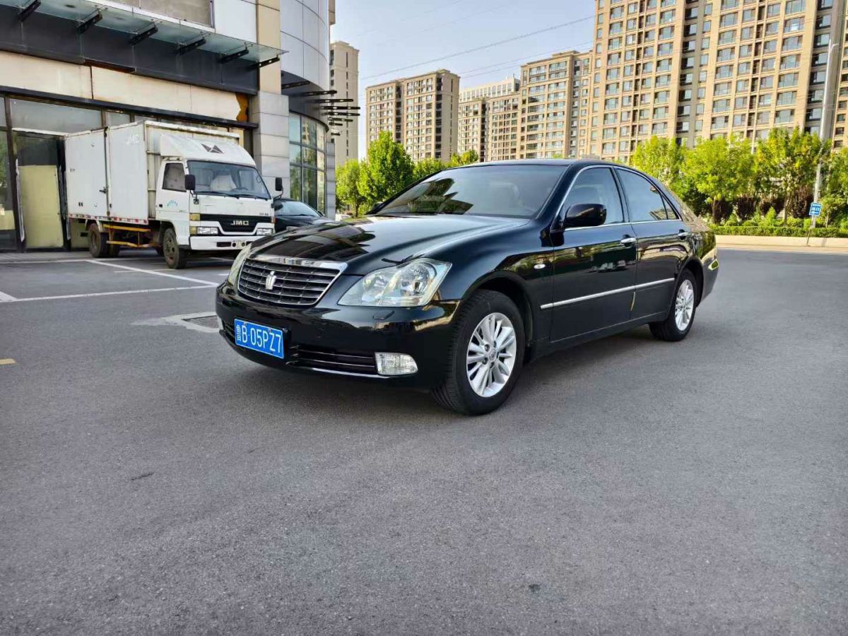 豐田 皇冠  2007款 2.5L Royal 導(dǎo)航版圖片