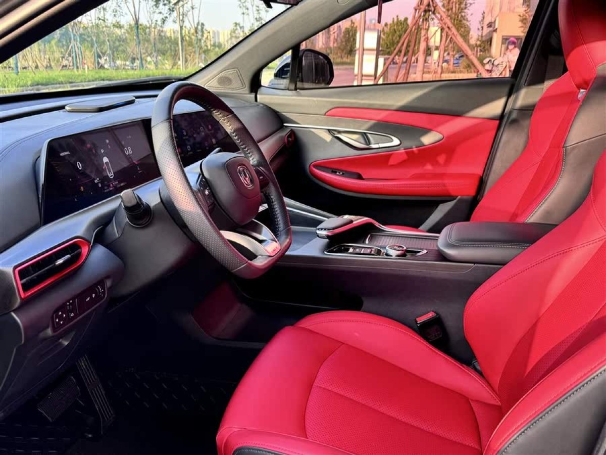 長安 UNI-T  2020款 1.5T 尊貴型圖片