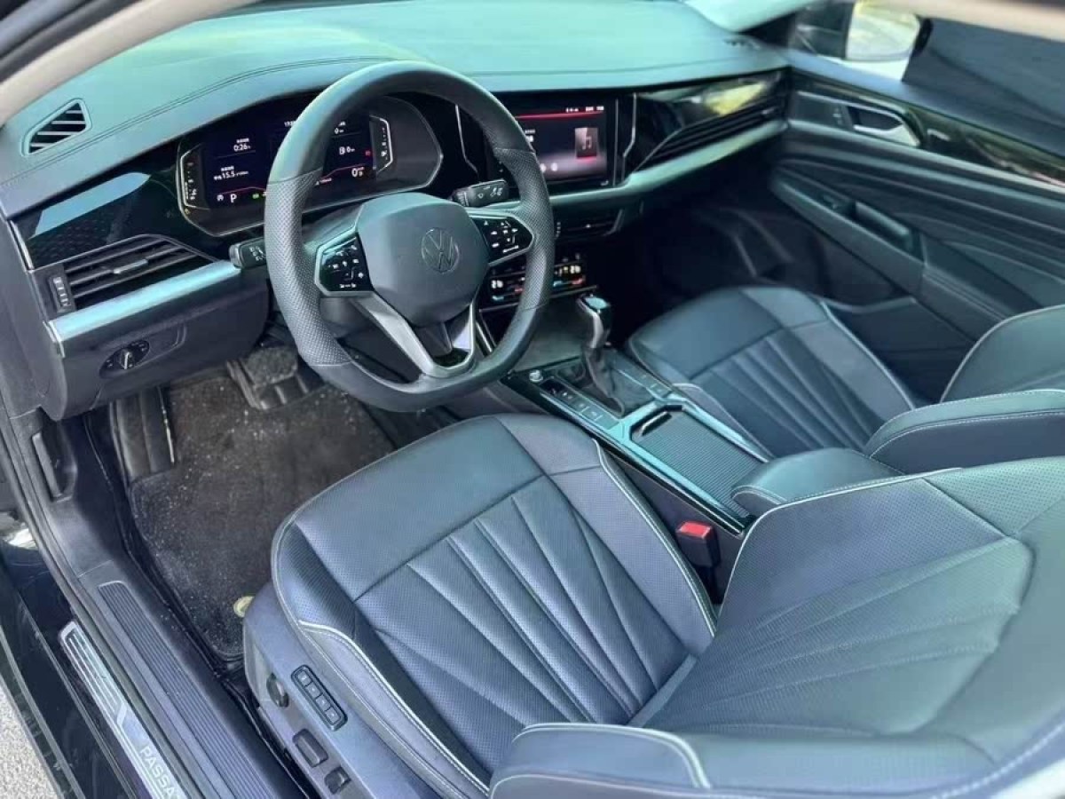 大眾 帕薩特  2024款 330TSI 星空精英版圖片