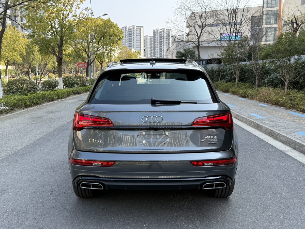 奧迪 奧迪Q5L  2024款 40 TFSI 豪華動(dòng)感型圖片