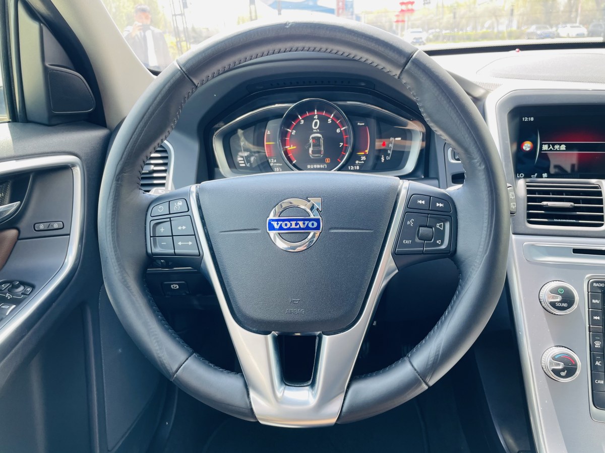 沃爾沃 XC60  2017款 T5 AWD 智馭版圖片