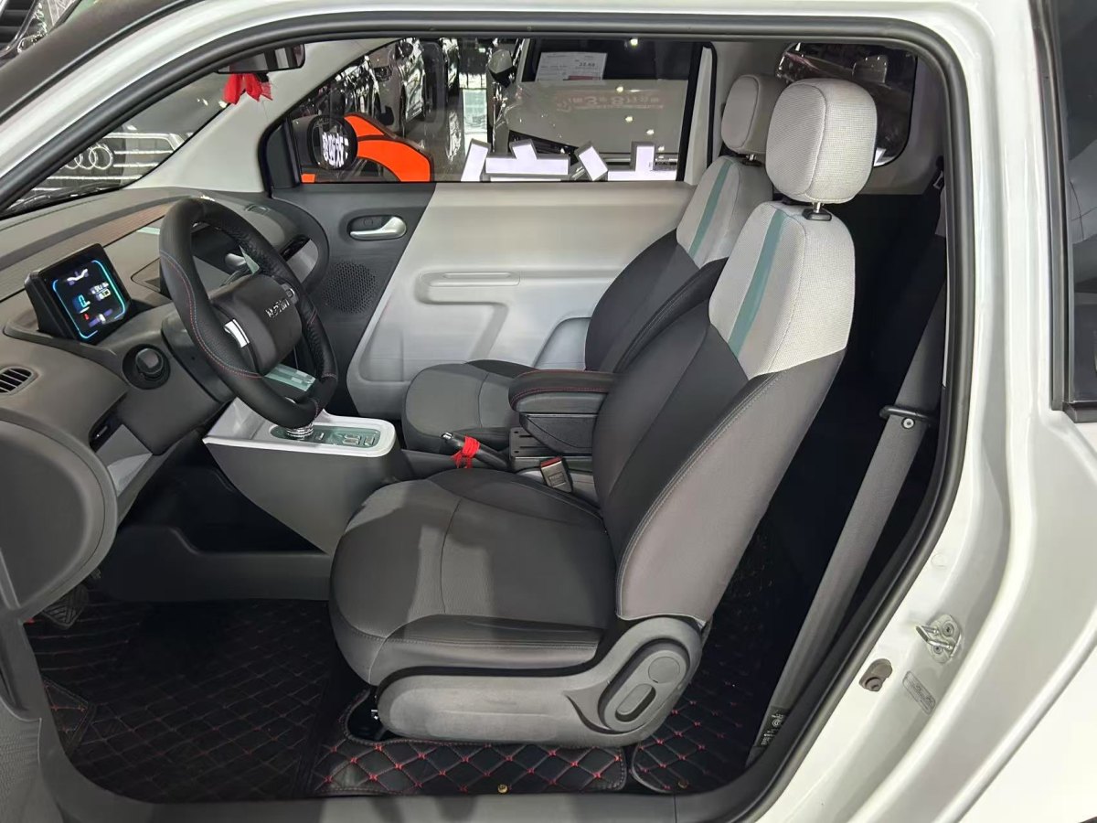 長(zhǎng)安 長(zhǎng)安Lumin  2023款 301km 蜜沁款圖片