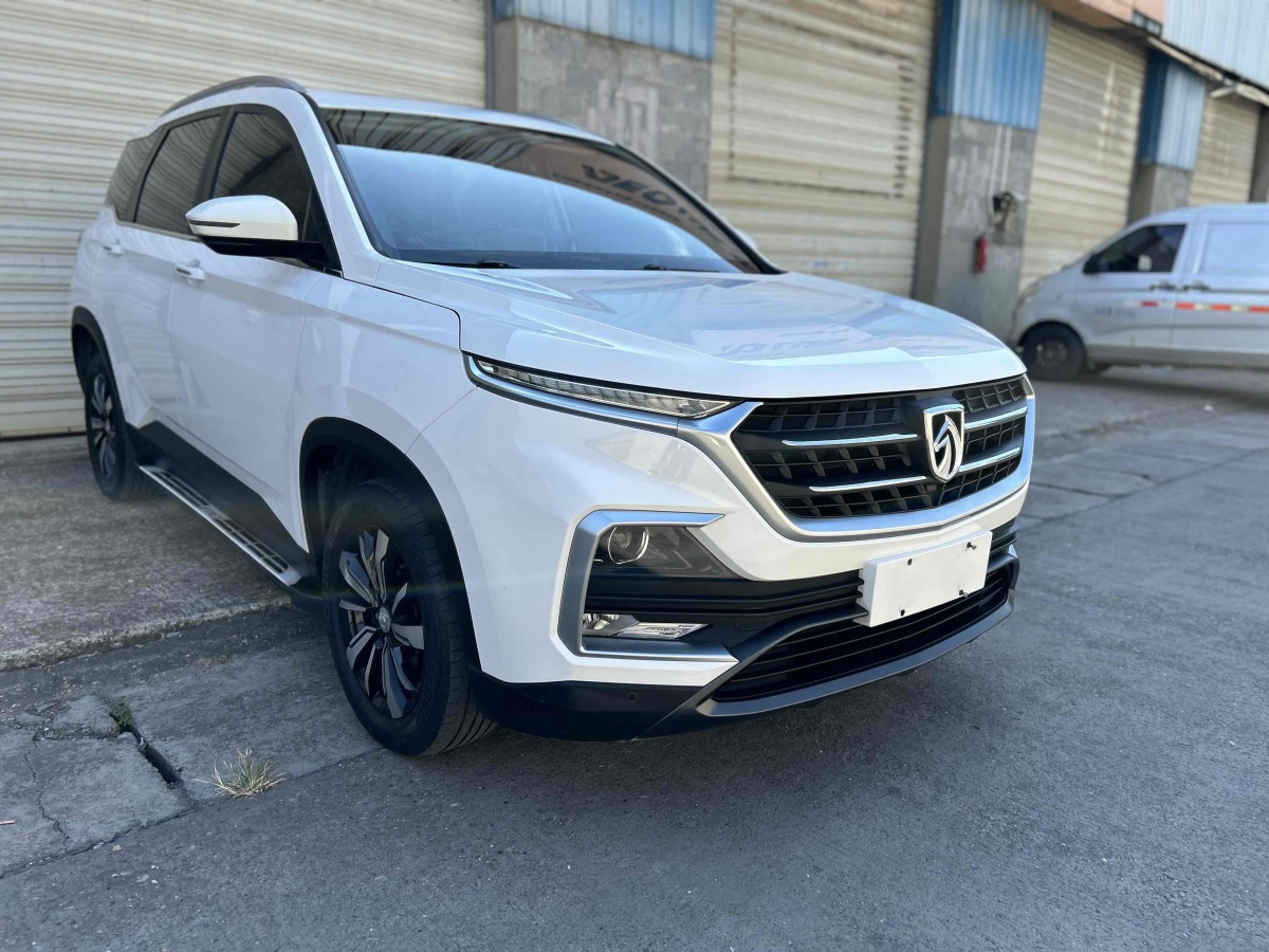 寶駿 530  2019款  1.5T CVT尊貴型 國VI圖片