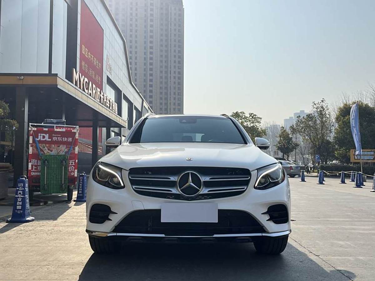 奔馳 奔馳GLC  2018款 改款 GLC 260 4MATIC 豪華型圖片