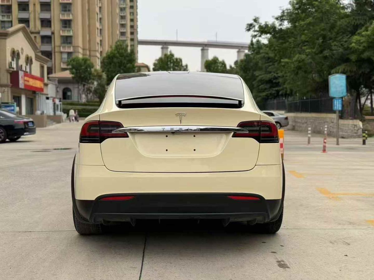 特斯拉 Model X  2016款 60D圖片