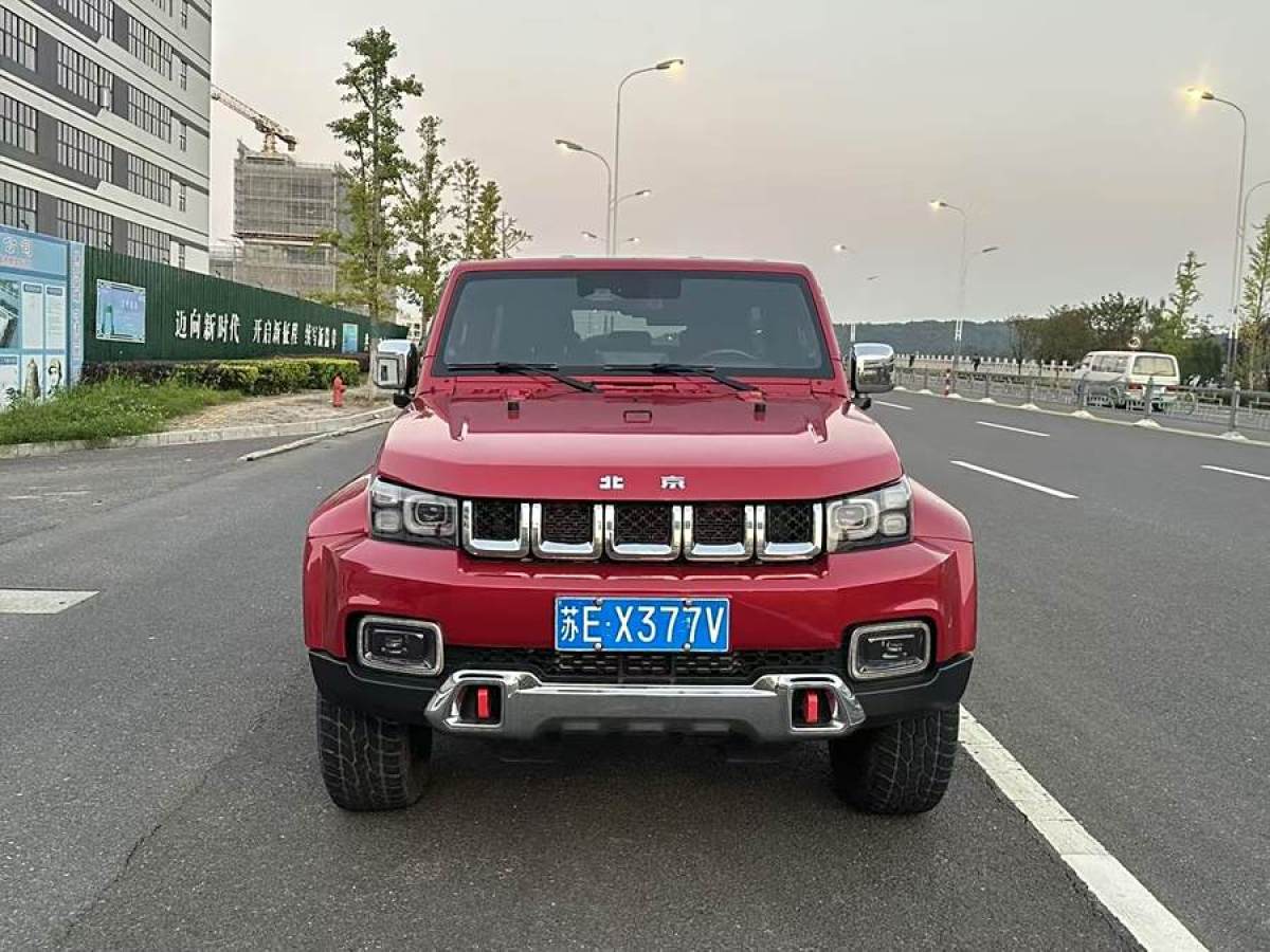 北京 BJ40  2020款 2.0T 自动四驱城市猎人版至尊型图片