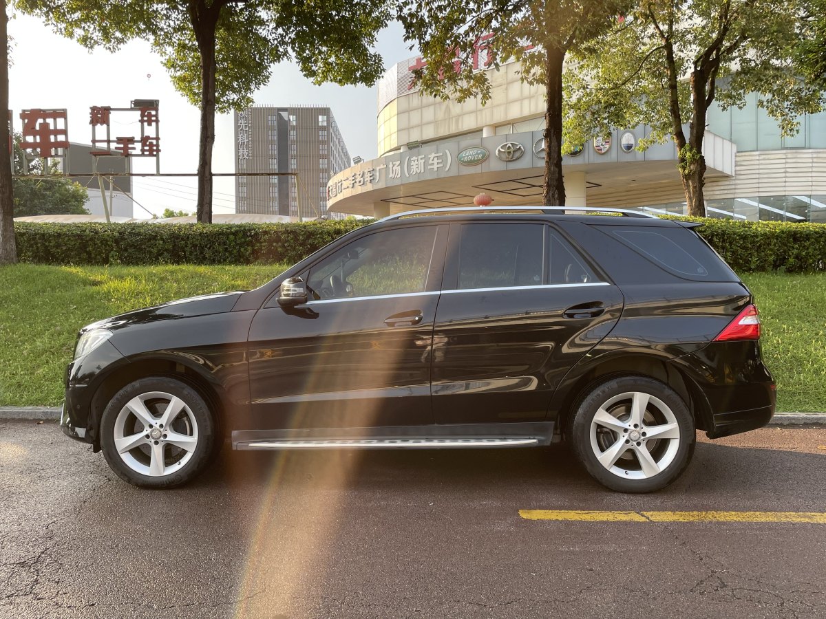 2015年6月奔馳 奔馳M級(jí)  2015款 ML 320 4MATIC