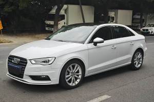 奥迪A3 奥迪 Limousine 40 TFSI 自动舒适型