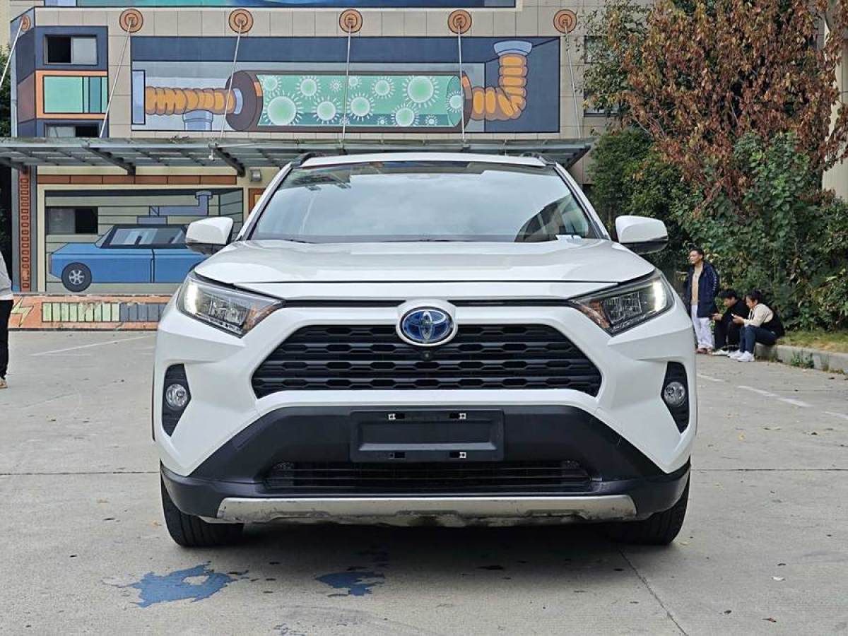 豐田 RAV4榮放  2021款 改款 雙擎 2.5L CVT四驅(qū)精英PLUS版圖片