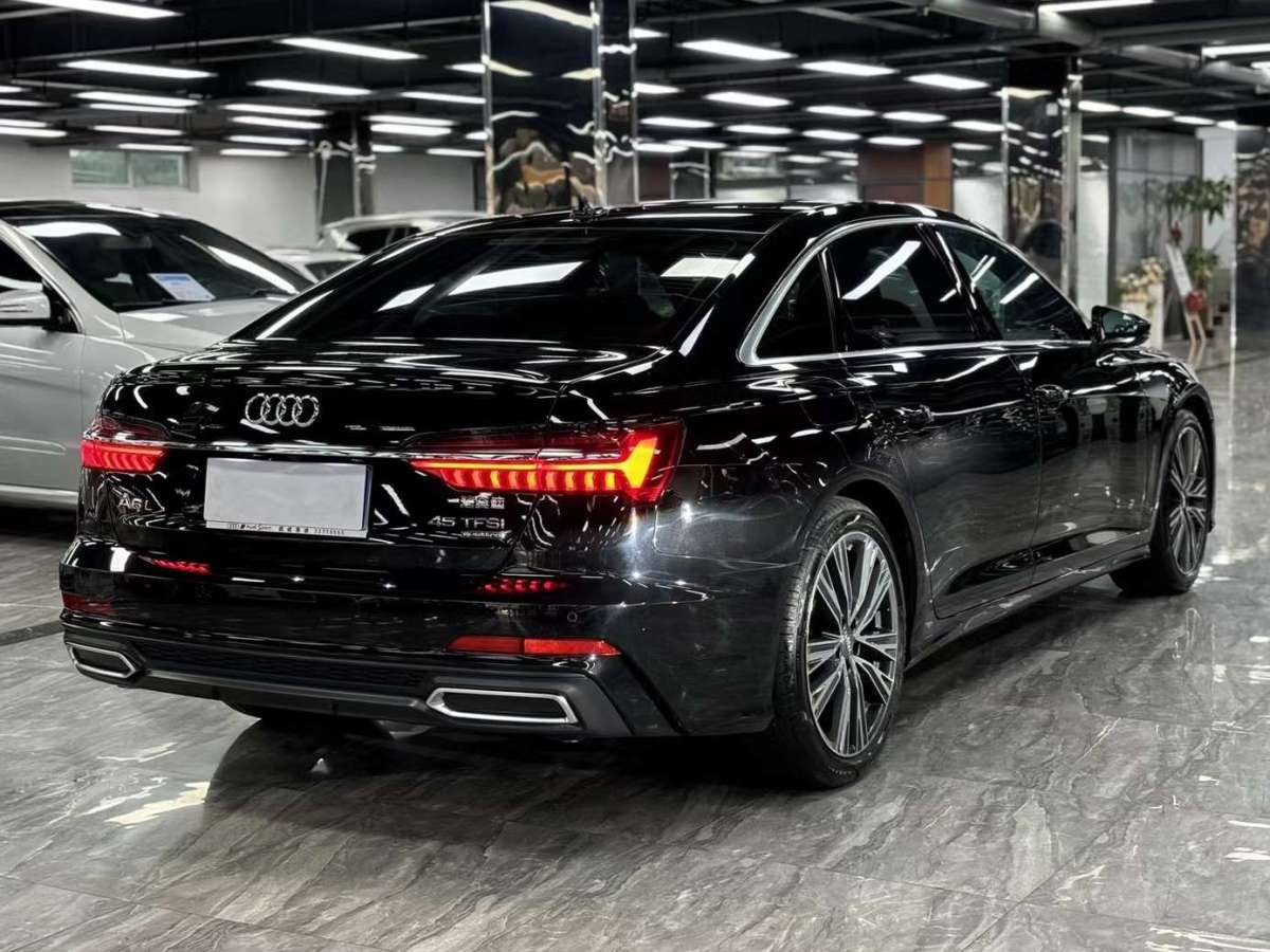 奧迪 奧迪A6L  2021款 45 TFSI 臻選動(dòng)感型圖片