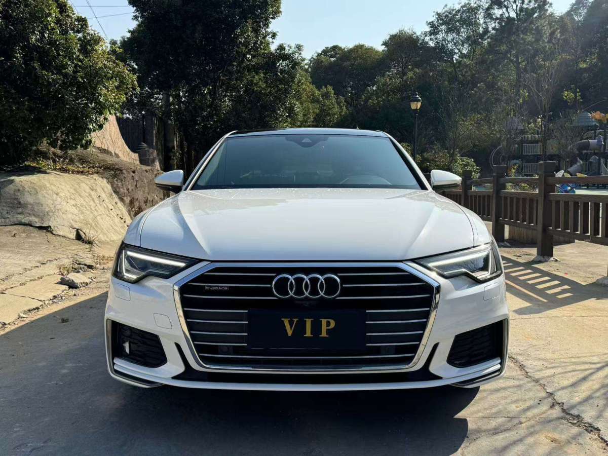 奧迪 奧迪A6L  2020款 45 TFSI quattro 臻選動(dòng)感型圖片