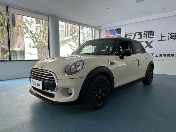 MINI MINI  2016款 1.5T COOPER 表现派 五门版