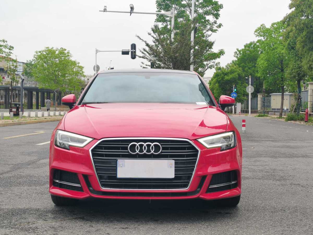 奧迪 奧迪A3  2019款 Sportback 35 TFSI 時(shí)尚型 國(guó)V圖片