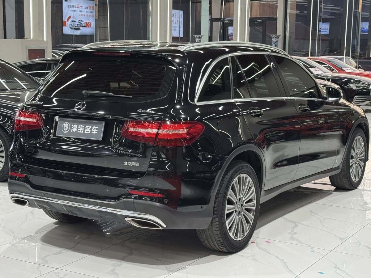 奔馳 奔馳GLC  2017款 GLC 260 4MATIC 動(dòng)感型圖片