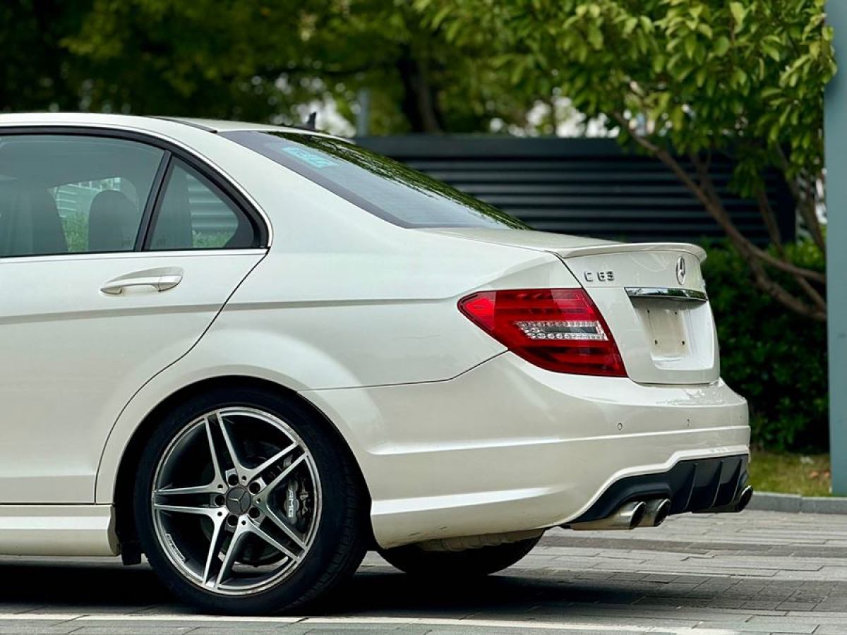 2013年4月奔馳 奔馳C級AMG  2012款 AMG C 63 動感型