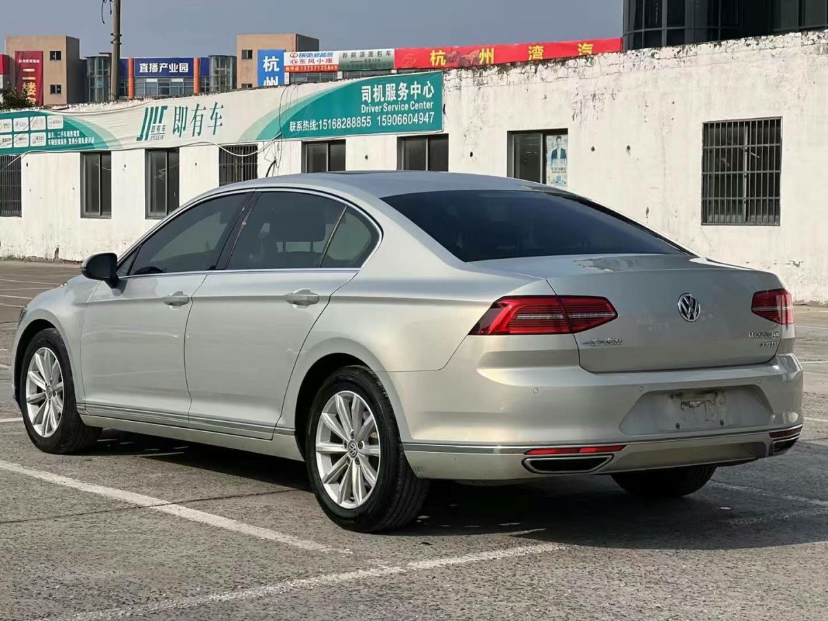 大眾 邁騰  2020款 280TSI DSG 領(lǐng)先型圖片