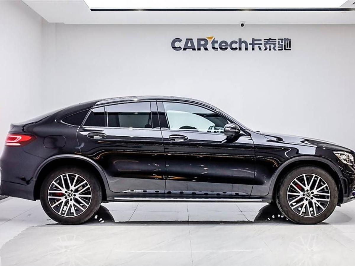 奔馳 奔馳GLC  2021款 GLC 300 4MATIC 轎跑SUV圖片