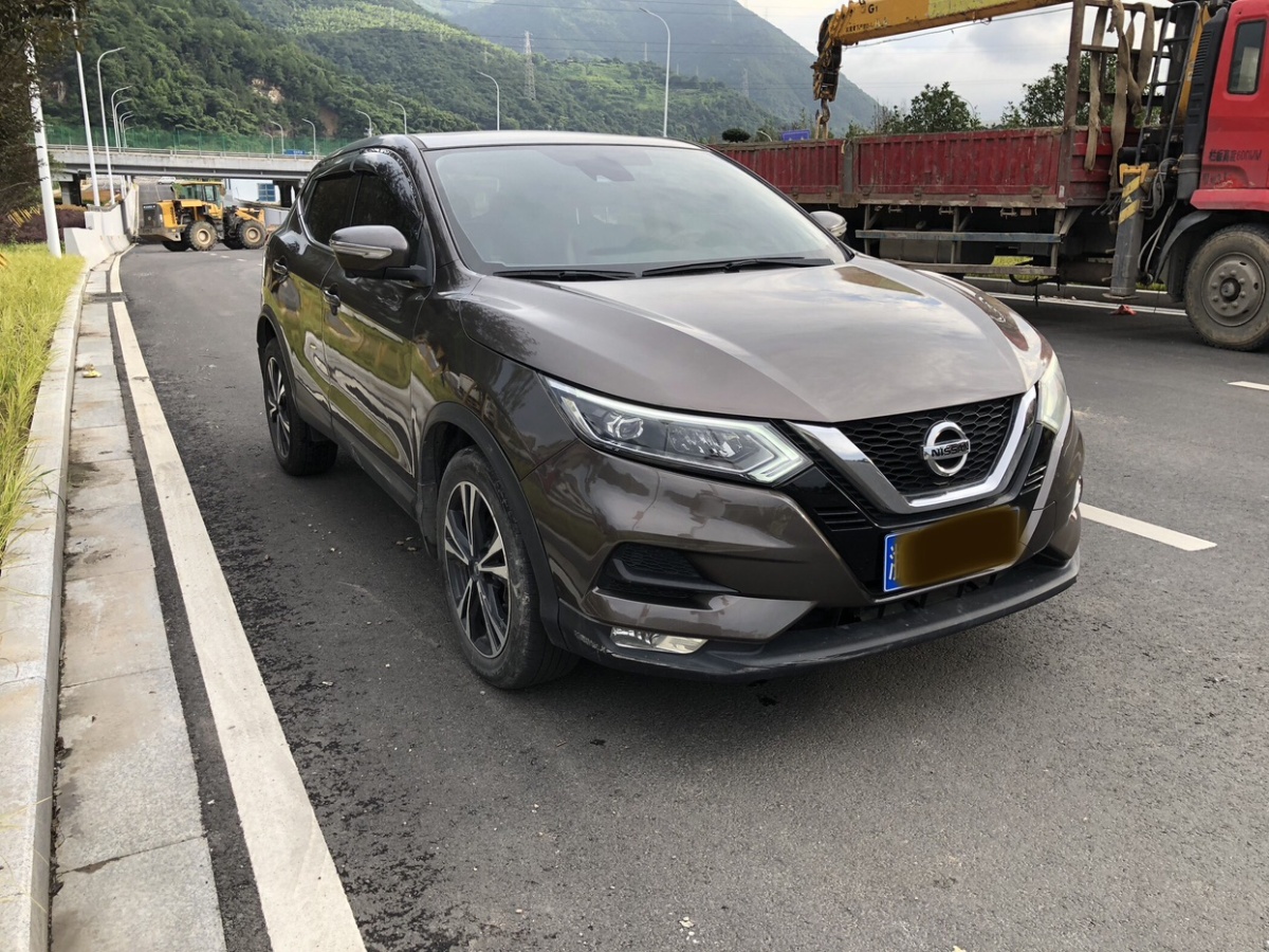 日產(chǎn) 逍客  2022款 2.0L CVT XV Prem.豪華版圖片