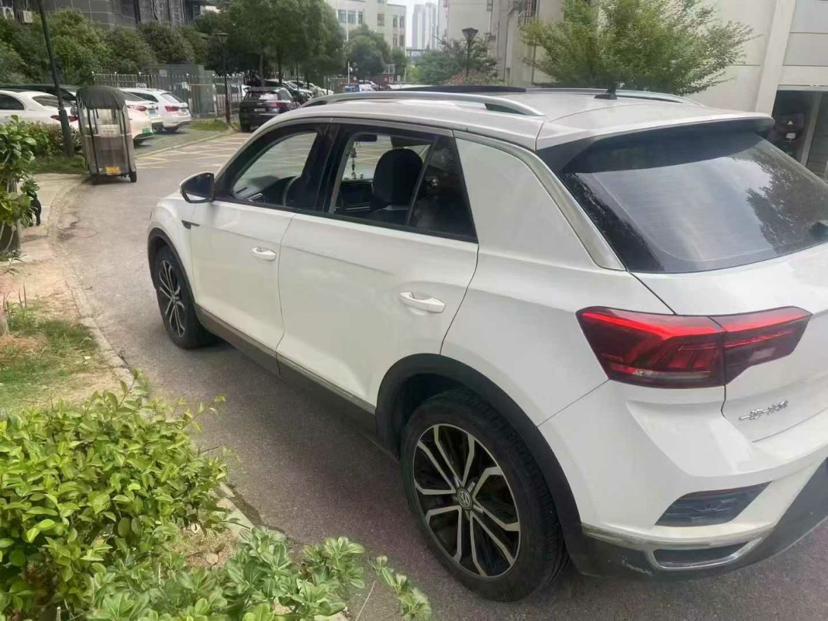 大眾 寶來(lái)  2020款 1.5L 手動(dòng)時(shí)尚型圖片