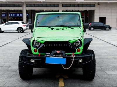 2009年10月 Jeep 牧馬人(進(jìn)口) 3.8L Rubicon 兩門(mén)版圖片