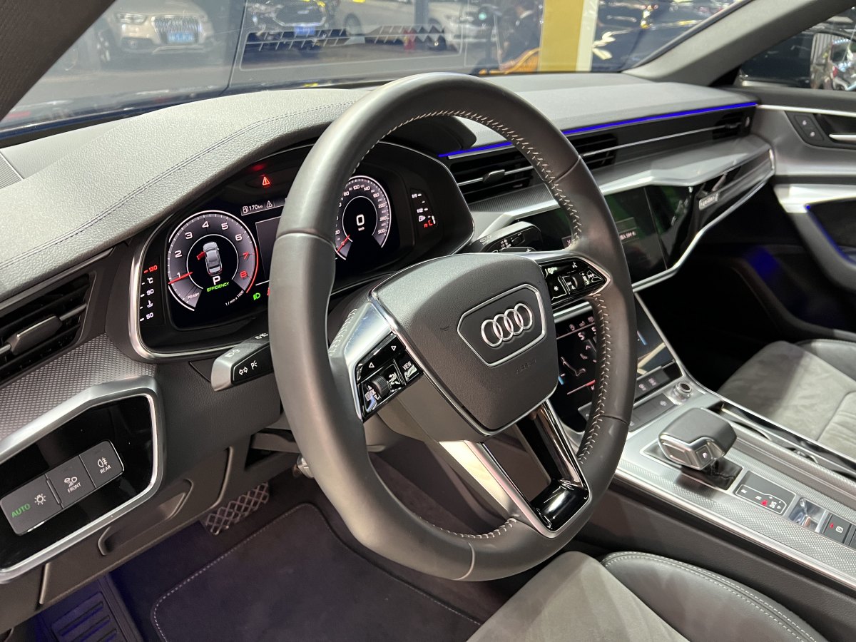 2019年10月奧迪 奧迪A6L  2020款 45 TFSI quattro 臻選動感型