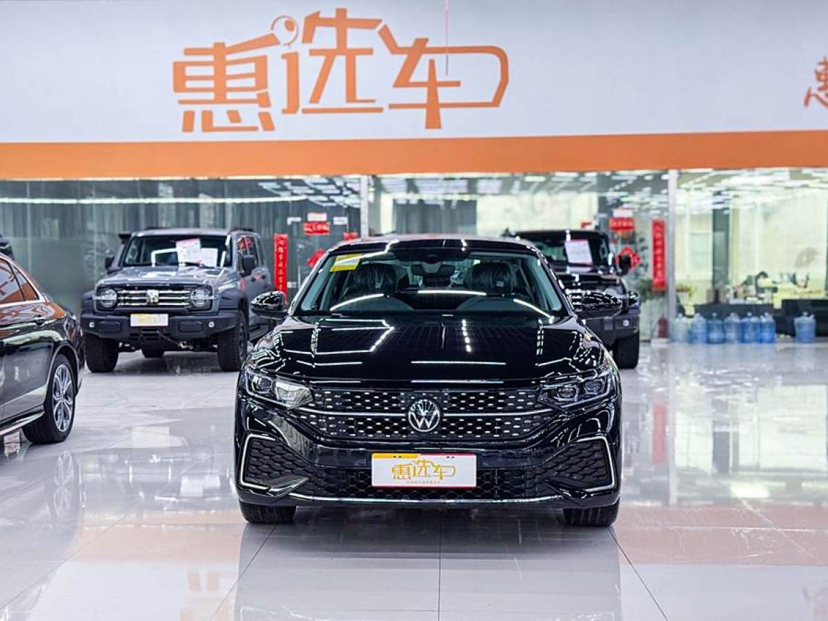 大眾 帕薩特  2025款 出眾款 380TSI 龍耀版圖片